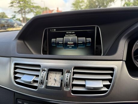 Mercedes-Benz E Class E220 BLUETEC SE PREMIUM 33