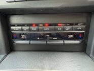 Mercedes-Benz E Class E220 BLUETEC SE PREMIUM 37
