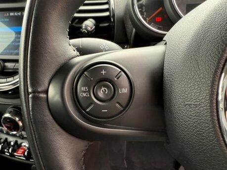 Mini Clubman 1.5 Cooper Euro 6 (s/s) 6dr 27