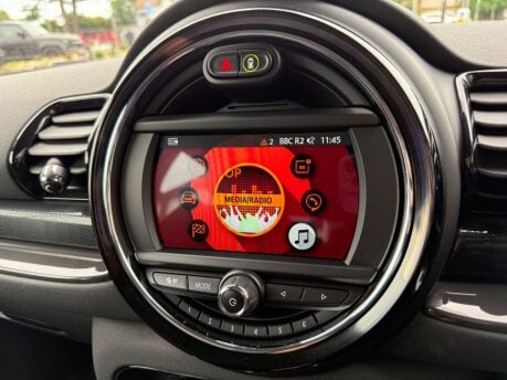 Mini Clubman 1.5 Cooper Euro 6 (s/s) 6dr 39