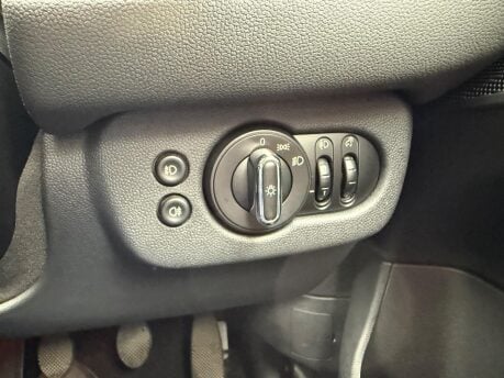 Mini Clubman 1.5 Cooper Euro 6 (s/s) 6dr 30