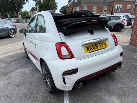 Abarth 595 1.4 T-Jet Cabrio Euro 6 2dr 9