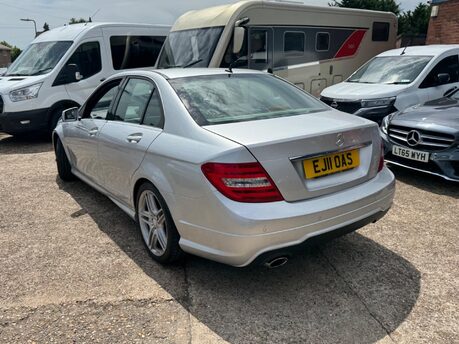 Mercedes-Benz C Class C220 CDI BLUEEFFICIENCY SPORT 5