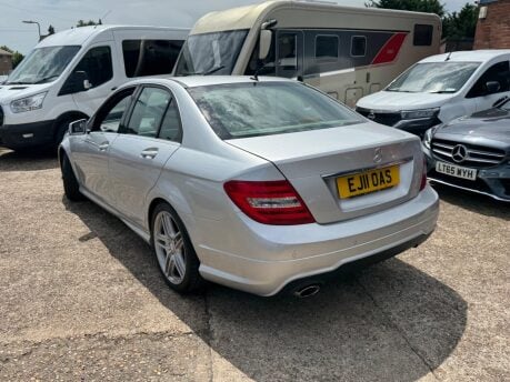 Mercedes-Benz C Class C220 CDI BLUEEFFICIENCY SPORT 5