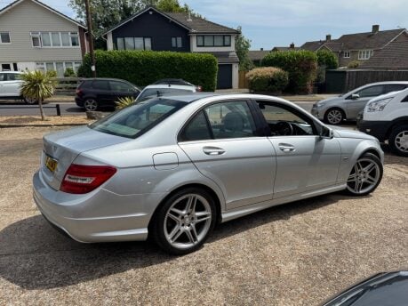 Mercedes-Benz C Class C220 CDI BLUEEFFICIENCY SPORT 9