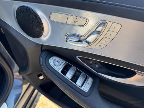 Mercedes-Benz C Class C220 D AMG LINE PREMIUM 22