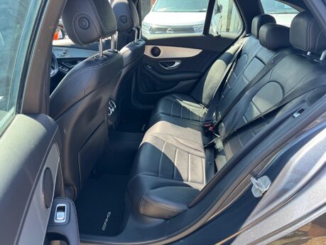 Mercedes-Benz C Class C220 D AMG LINE PREMIUM 17