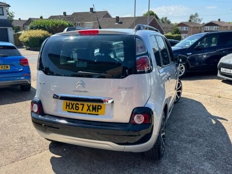 Citroen C3 Picasso 1.2 PureTech Platinum Euro 6 5dr 9