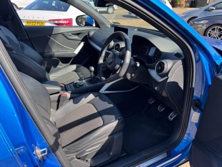 Audi Q2 Audi Q2 1.4 TFSI CoD S line Euro 6 (s/s) 5dr 23