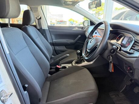 Volkswagen Polo 1.0 TSI Match Euro 6 (s/s) 5dr 24