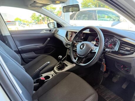 Volkswagen Polo 1.0 TSI Match Euro 6 (s/s) 5dr 25
