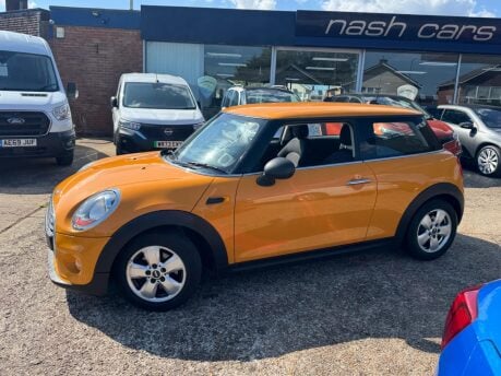Mini Hatch ONE 3