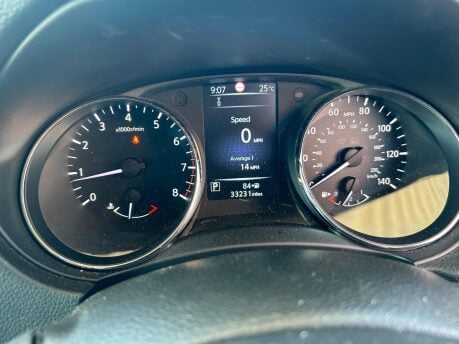 Nissan Qashqai ACENTA DIG-T SMART VISION XTRONIC 12