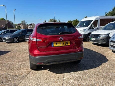 Nissan Qashqai ACENTA DIG-T SMART VISION XTRONIC 5
