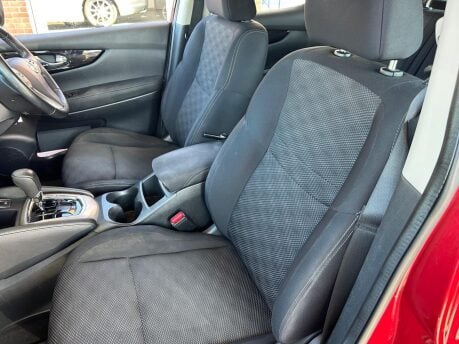 Nissan Qashqai ACENTA DIG-T SMART VISION XTRONIC 6
