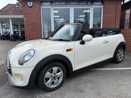 Mini Convertible COOPER 4