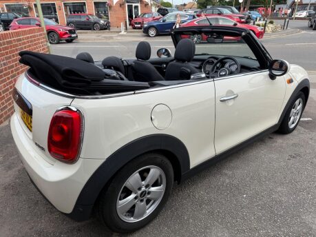 Mini Convertible COOPER 10