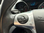 Ford C-Max ZETEC TDCI 23