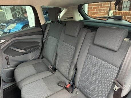 Ford C-Max ZETEC TDCI 15