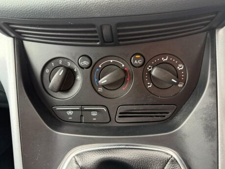 Ford C-Max ZETEC TDCI 30