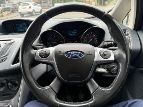 Ford C-Max ZETEC TDCI 22