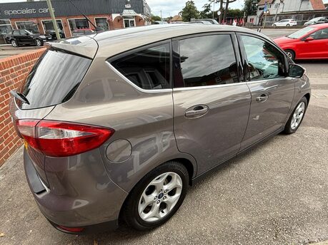 Ford C-Max ZETEC TDCI 7