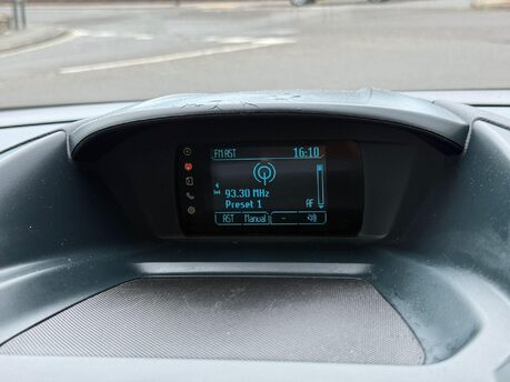Ford C-Max ZETEC TDCI 33