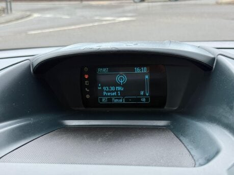 Ford C-Max ZETEC TDCI 33