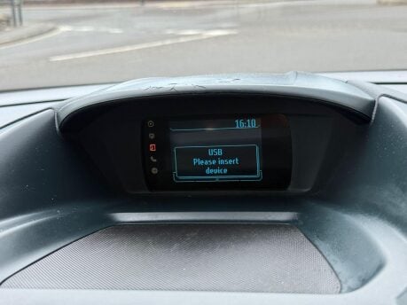 Ford C-Max ZETEC TDCI 34