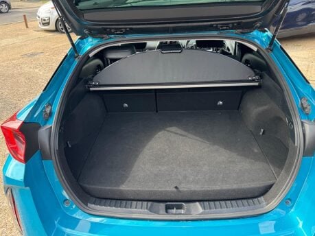 Toyota Prius 1.8 VVT 8.8kWh Excel CVT Euro 6 (s/s) 5dr 18