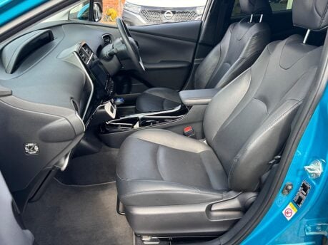 Toyota Prius 1.8 VVT 8.8kWh Excel CVT Euro 6 (s/s) 5dr 15