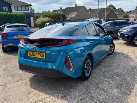 Toyota Prius 1.8 VVT 8.8kWh Excel CVT Euro 6 (s/s) 5dr 9