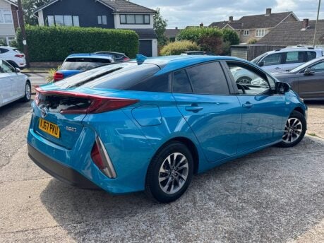 Toyota Prius 1.8 VVT 8.8kWh Excel CVT Euro 6 (s/s) 5dr 10