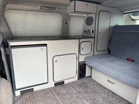 Mazda B 2.5L Diesel 5 Speed Automatic 19