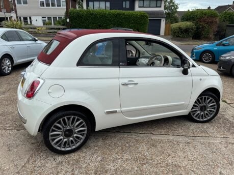 Fiat 500 500C 1.2 Lounge Euro 6 (s/s) 2dr 11