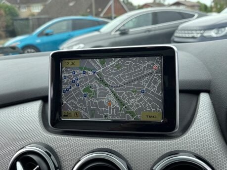 Mercedes-Benz B Class B200 CDI BLUEEFFICIENCY SPORT 27