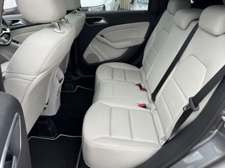 Mercedes-Benz B Class B200 CDI BLUEEFFICIENCY SPORT 17