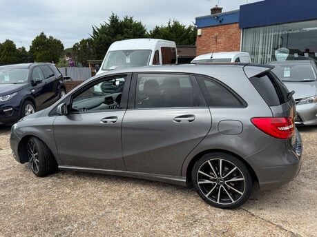 Mercedes-Benz B Class B200 CDI BLUEEFFICIENCY SPORT 4