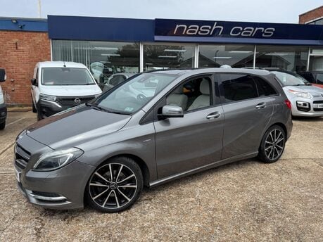 Mercedes-Benz B Class B200 CDI BLUEEFFICIENCY SPORT 2