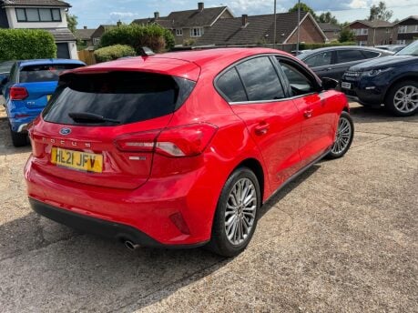Ford Focus 1.0T EcoBoost MHEV Titanium X Edition Euro 6 (s/s) 5dr 9