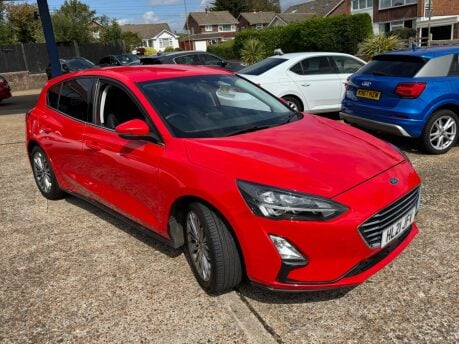Ford Focus 1.0T EcoBoost MHEV Titanium X Edition Euro 6 (s/s) 5dr 12