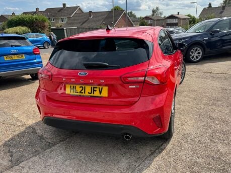 Ford Focus 1.0T EcoBoost MHEV Titanium X Edition Euro 6 (s/s) 5dr 8