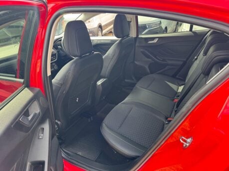 Ford Focus 1.0T EcoBoost MHEV Titanium X Edition Euro 6 (s/s) 5dr 16
