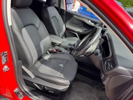 Ford Focus 1.0T EcoBoost MHEV Titanium X Edition Euro 6 (s/s) 5dr 22