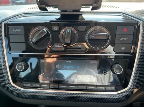 Volkswagen Up BASE 16
