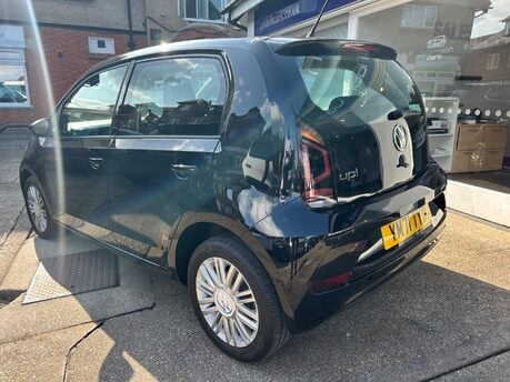 Volkswagen Up BASE 3