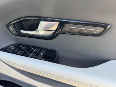 Land Rover Range Rover Evoque 2.0 TD4 Autobiography Auto 4WD Euro 6 (s/s) 5dr 22