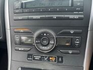 Toyota Auris 1.6 V-Matic TR MultiMode Euro 5 5dr 29