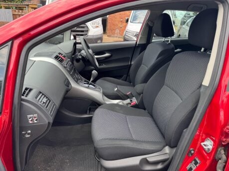 Toyota Auris 1.6 V-Matic TR MultiMode Euro 5 5dr 16