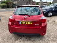Toyota Auris 1.6 V-Matic TR MultiMode Euro 5 5dr 8